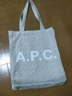 【正規品】アーペーセー　花柄　トートバッグ　完売品のサムネイル