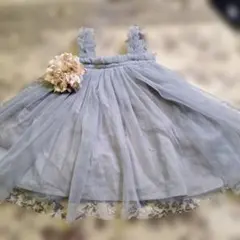 グレーのチュールドレス フラワーアクセントセレモニードレス発表会結婚式