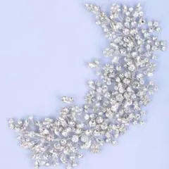髪飾り　ヘッドドレス　ブライダル　ヘアアクセサリーウェディング　結婚式　ティアラ
