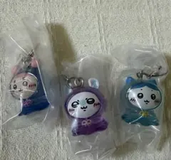 ちいかわ めじるしアクセサリー3 3種セット ハチワレ モモンガ 古本屋