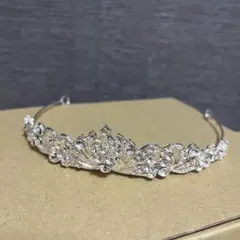 シルバークリスタルティアラ　結婚式