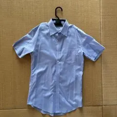半袖ワイシャツ
