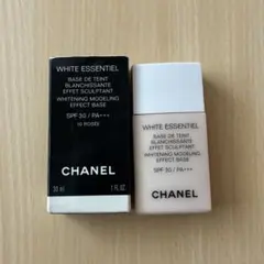 《残量4〜５割》CHANEL ホワイトエッセンシャル　10 ROSEE 30mlのサムネイル