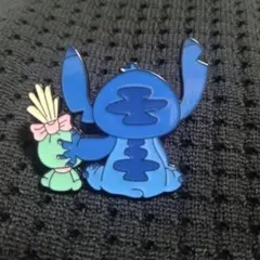 【リロ＆スティッチ】スティッチ ピンバッジ　残り①