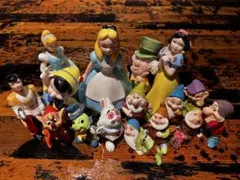 ディズニー 陶器 フィギュア セット 白雪姫 不思議の国のアリス　ピノキオ