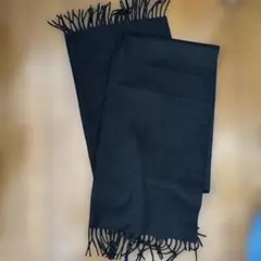 黒色フリンジ付きストール