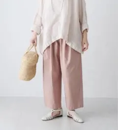 新品タグ付き　かぐれ　コットンテーパードイージーパンツ　アーバンリサーチ