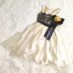 Item thumbnail for item 44f65878-97c7-447b-bf51-afe941119f80