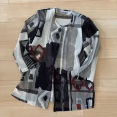 《昭和レトロ》レディース　長袖　幾何学模様 ノーカラージャケット