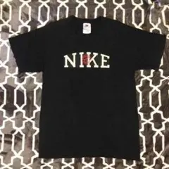 NIKE ロゴTシャツ