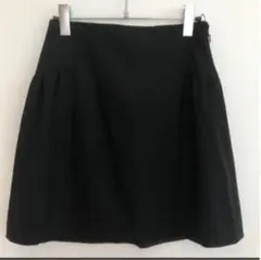 合わせやすい‼︎シンプルスカートのサムネイル