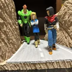 ドラゴンボール　人造人間　3体　フィギュア　リペイント　ジオラマ付き