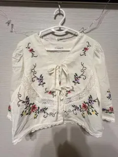 フリーダ 23SS フラワー 刺繍 ブラウス パフスリーブ ボリューム袖 花