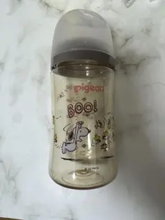 Pigeon スヌーピー　240ml 哺乳瓶