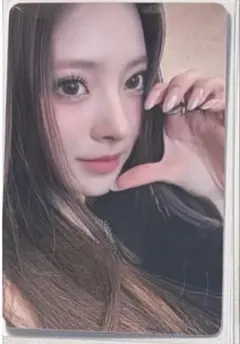 meovv 一直娱 yizhiyu 北京サイン会 入場特典トレカ エラ meovv 一直娱 yizhiyu 北京 オフラインサイン会 特典トレカ エラ