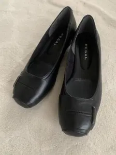 美品　リーガル　黒　フラットシューズ　23