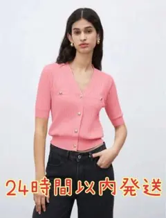 カジュアルVネック ボタン プラケット ニット トップスのサムネイル