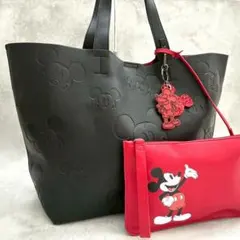 ✨美品✨デシグアル ディズニーコラボ ミッキー トートバッグ チャーム ポーチ