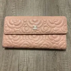 CHANEL フラワーエンボス レッド長財布 - メルカリ