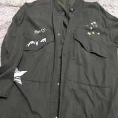 ミリタリージャケット オリーブグリーン 星刺繍