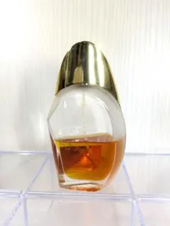 レルム ウーマン オードトワレ 50ml 浜崎あゆみ 使用 REALM WOMEN オードトワレ 50ml の通販 by いちご's