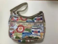 LeSportsac 　クラシックホーボ― パントリーのサムネイル