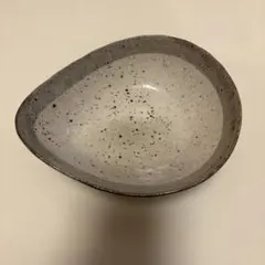 渕茶うのふ粉引変形多用鉢 パスタ皿 美濃焼 ボウル 電子レンジ対応　食洗機対応