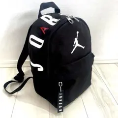 NIKE Air Jordan エアジョーダン キッズリュック 黒　美品のサムネイル