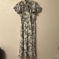SPRAY PREMIUM花柄 半袖ロングワンピース スナ系
