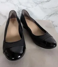 Cole Haan 　ナイキエア　パンプス ブラック　9B　大きいサイズのサムネイル
