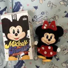 ポップマート　ミニーマウス キーホルダー ぬいぐるみ