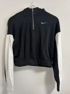Nike ハーフジップ クロップドパーカー M