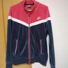 ナイキベロア素材トラックジャケット