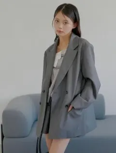 【新品・タグ付き】CHiCO　ビッグショルダールーズスーツジャケット　グレー