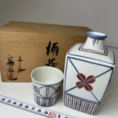 大島秀信作 陶器 酒器セット 徳利 猪口 鶴 松 大島秀信作 陶器 酒器セット 徳利 猪口 鶴 松 - メルカリ