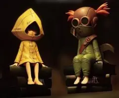 モニタートップフィギュア