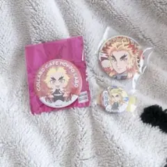 煉獄杏寿郎 痛バ 缶バッジ35個セット売り - メルカリ