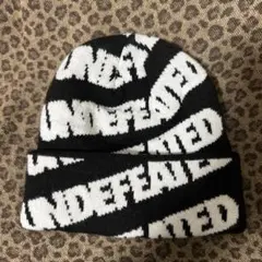 UNDEFEATED ニット帽 ブラック/ホワイト