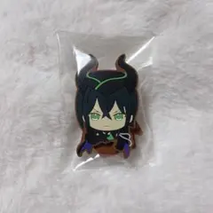 ツイステ マレウス のっかりラバークリップ 寮服 - メルカリ