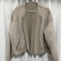 ザラ　リバーシブル　ボアブルゾン