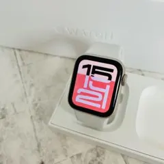 美品/最大容量100%Apple Watch SE2スターライトGPS