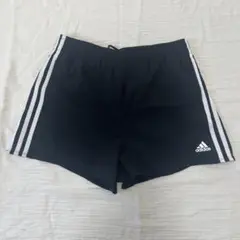 美品 アディダス adidas PAKAIAN ショートパンツ 黒 ブラック