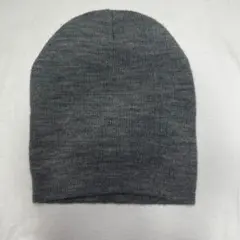 グレー ニット帽