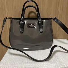 ケイトスペード　kate spade 本革エナメル　2way バッグ　グレー