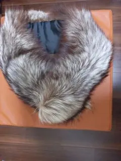 SAGA FOX リアルファー襟巻き　マフラー