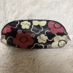 MARY QUANT ペンケース