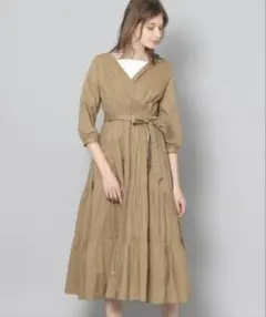 ベージュ ラップワンピース 七分袖 ティアード
