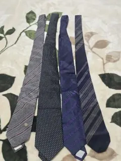 ​【豪華4点セットGUCCI CELINE ChristianDior ネクタイのサムネイル
