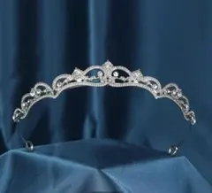【ティアラ】ヘッドドレス キュービックジルコニア ウェディング　結婚式　低め