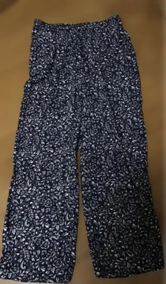 レーヨン100 総柄パンツ